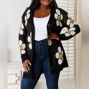 Black and White Floral Sunflower Long Length Baggy Cardigan Sweater sz Medium